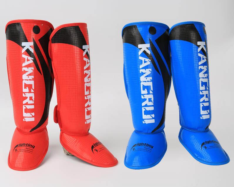 KB517 仿皮護腿連腳背